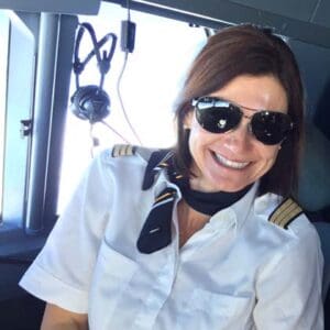 Esther Zwygart Pilotin Speaker Führung, Kommunikation & Leadership Speaker Select