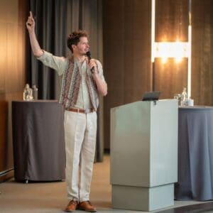 Anselm Pahnke Speakers Select Redner zu Mut, Resilienz, Veränderung und Selbstfindung