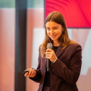 Carina Stöttner Speakers Select Zukunftsforscherin