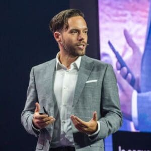 Benjamin Bargetzi Speakers Select