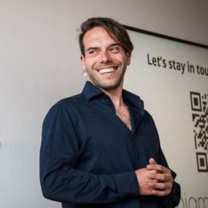 Benjamin Bargetzi Speakers Select