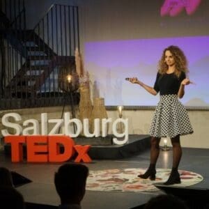 Victoria Neuhofer Speaker Select